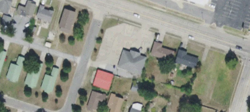 1002 Wyandotte Ave