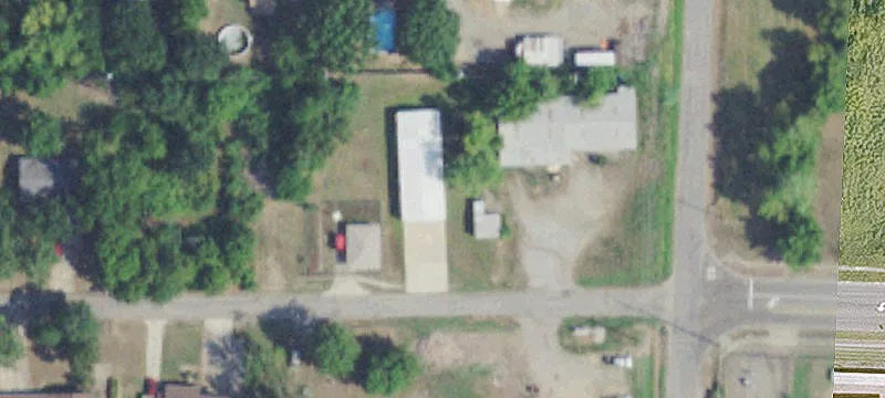 102 Phoenix Ave