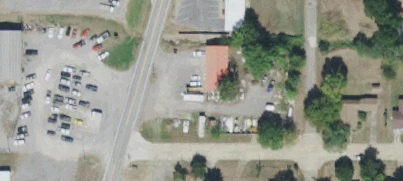 2202 Main St