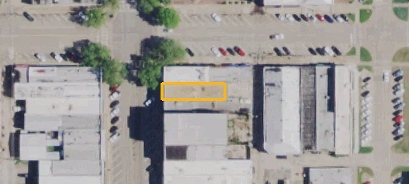 903 Main St