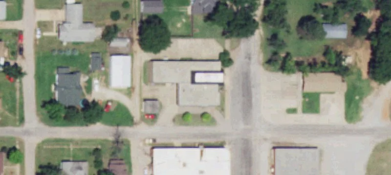 320 Main St