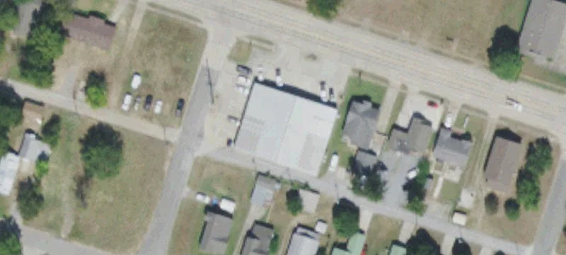 900 Wyandotte Ave