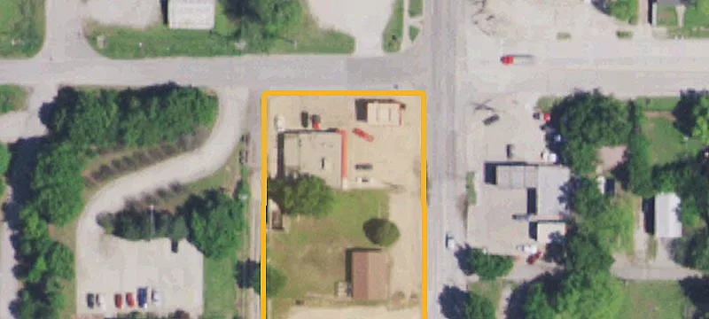 1220 1st St