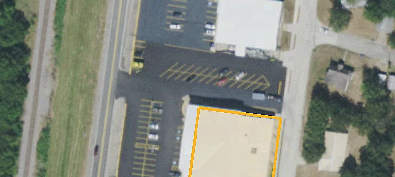 1200 Main St