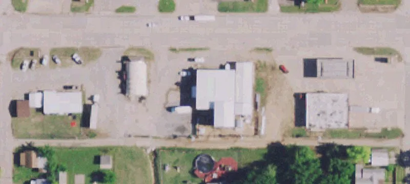 1227 Main St
