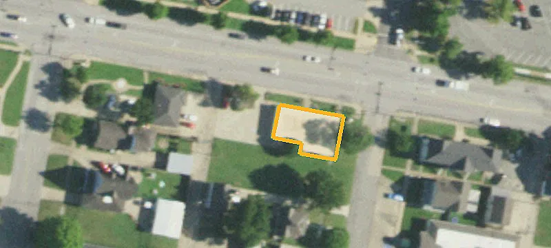 121 Adams Blvd