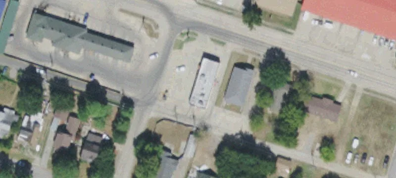 800 Wyandotte Ave