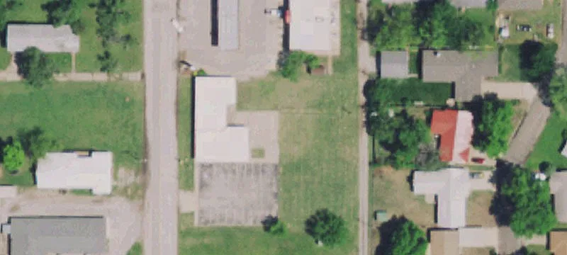 1706 Main St