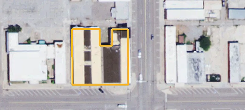 101 Main St