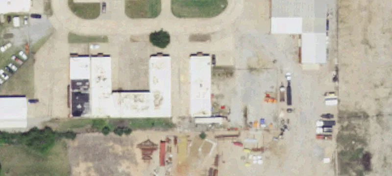 841 Commercial Cir