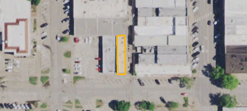 114 8th Ave