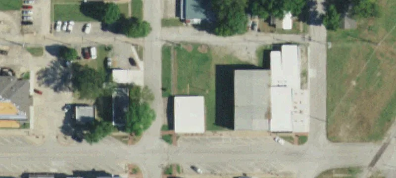 802 Wyandotte Ave