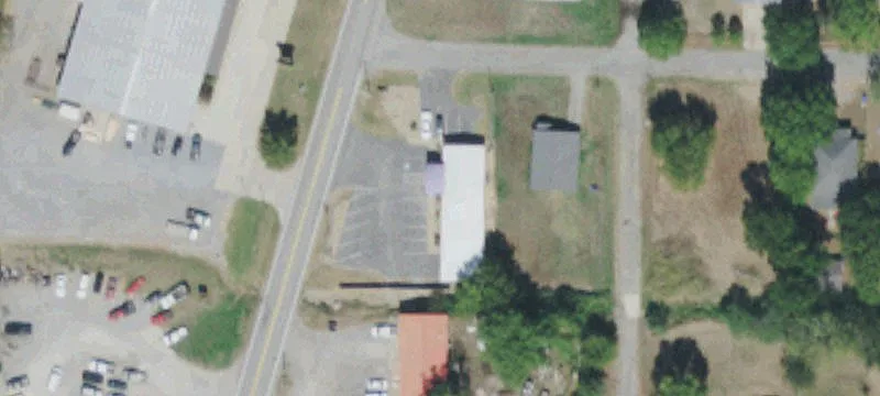 2206 Main St