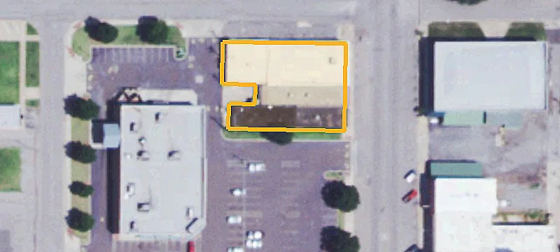 215 Main St