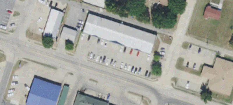 711 Wyandotte Ave