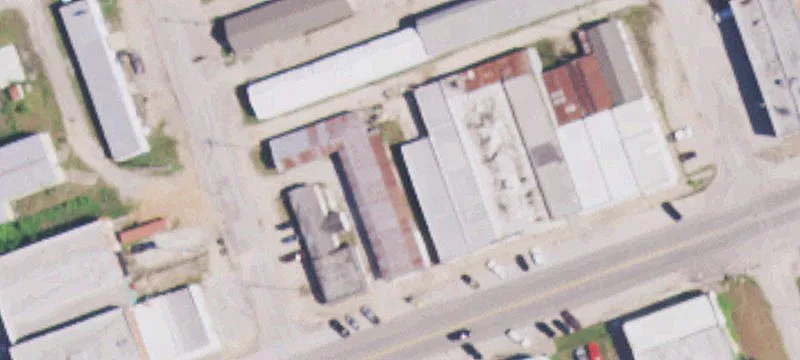 305 Main St