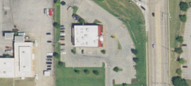 900 Lansing St