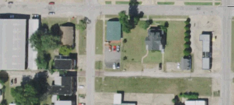 300 7th St