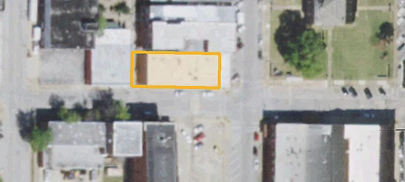 112 Morton Ave