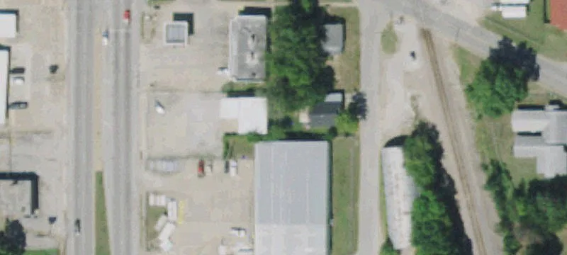 809 Wood Dr