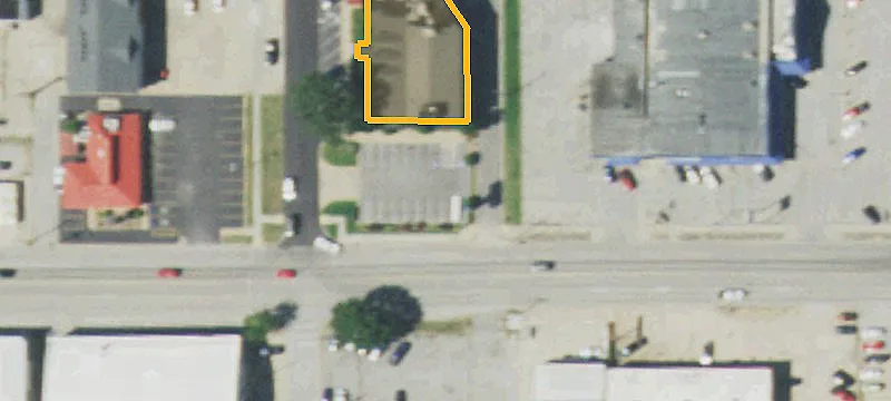 Washington E Ave