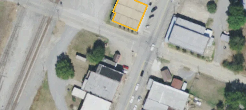 2655 Main St