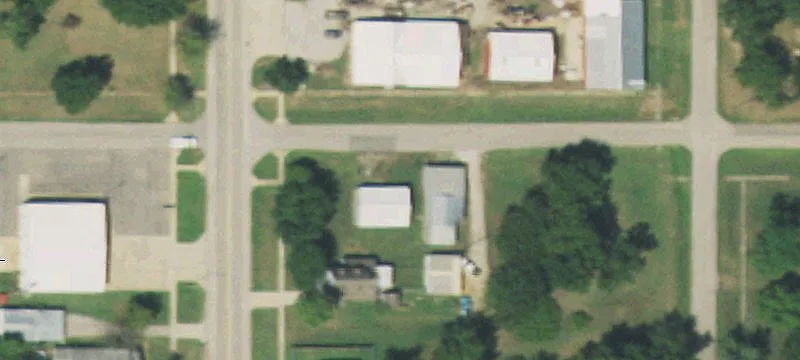 Commercial Ave