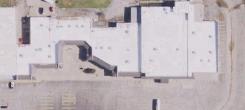 2220 Main St