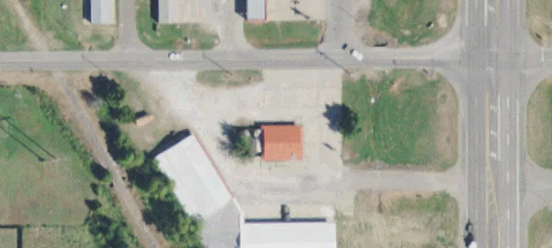716 Hwy 2nd 2