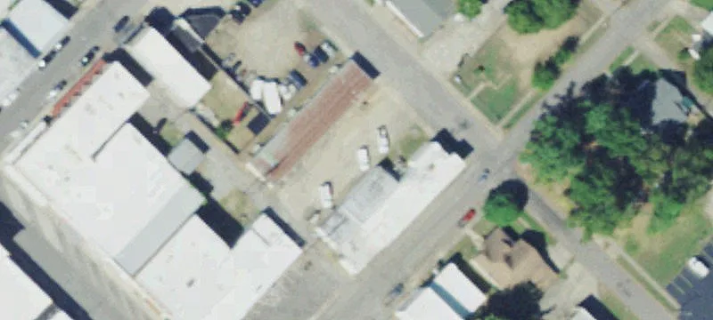 323 Dewey Ave