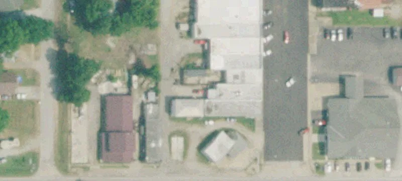 387 Commercial St