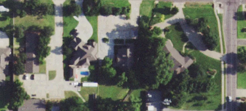 2211 Downs Ave