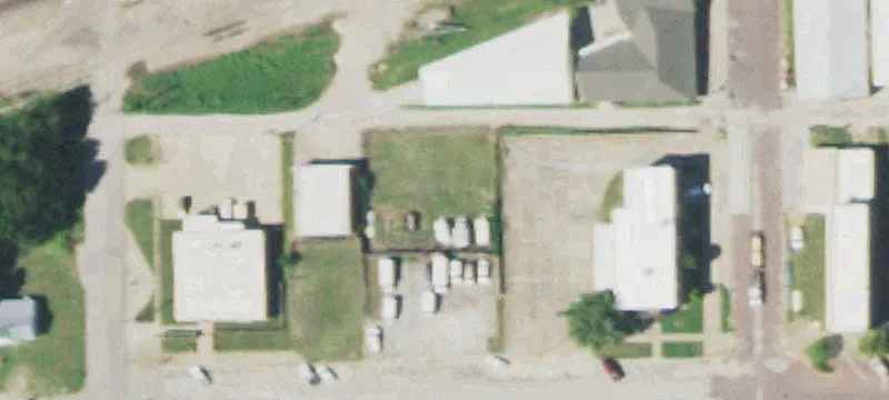 635 Illinois St