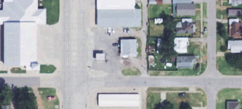 219 4th St