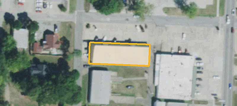 113 Oak St