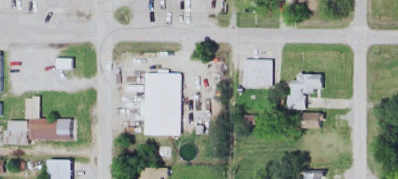 303 2nd St