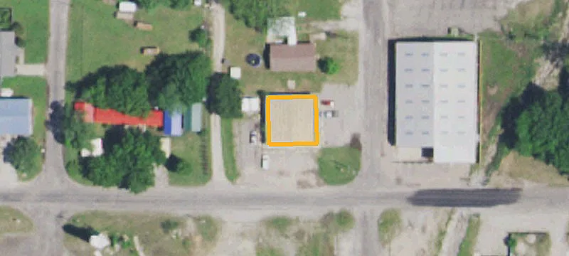 300 Main St