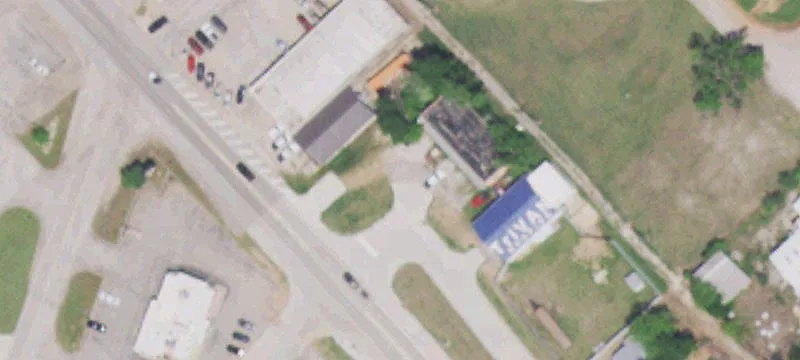 606 Chickasaw St