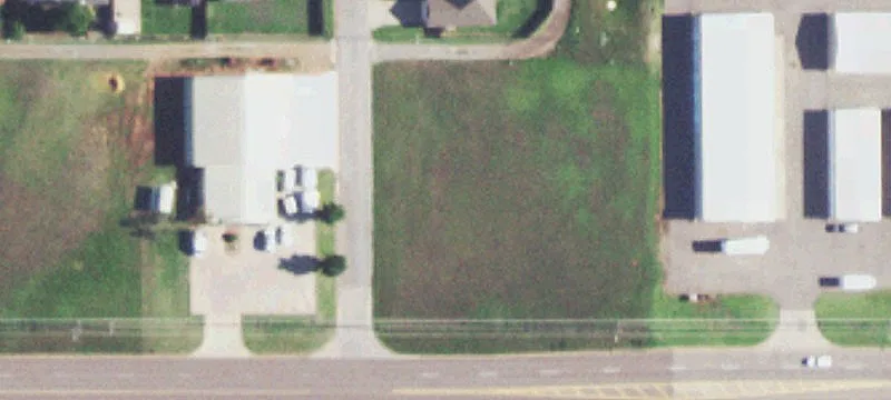 1201 Tamarack Rd