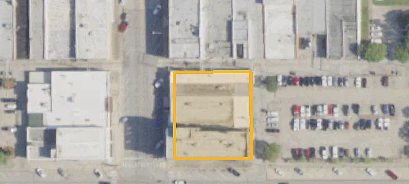 114 Broadway Ave