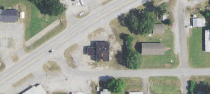 732 Main St