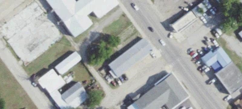 225 Main St