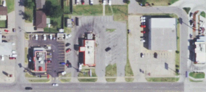 925 Main St
