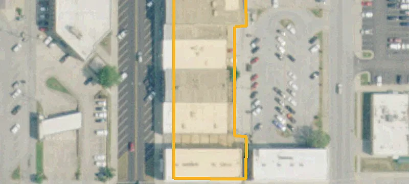 21 Main St