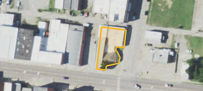 137 Main St