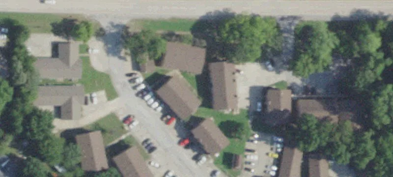 2406 Oakhurst Dr