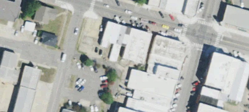 310 Gentry Ave