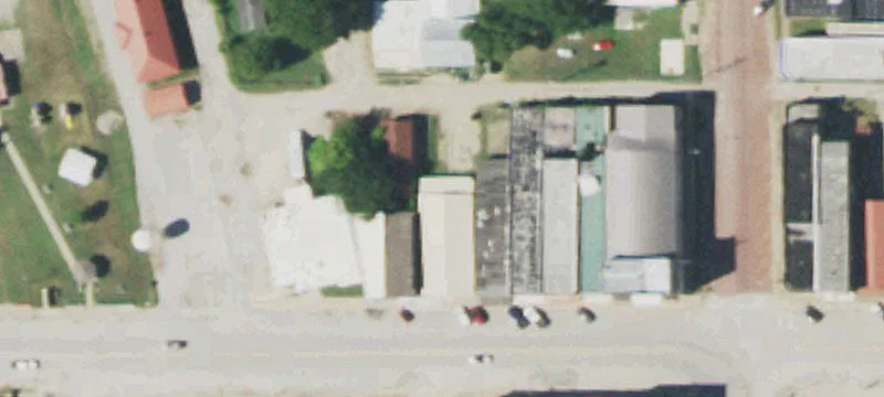 512 Main St