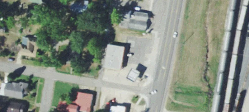 216 1st St