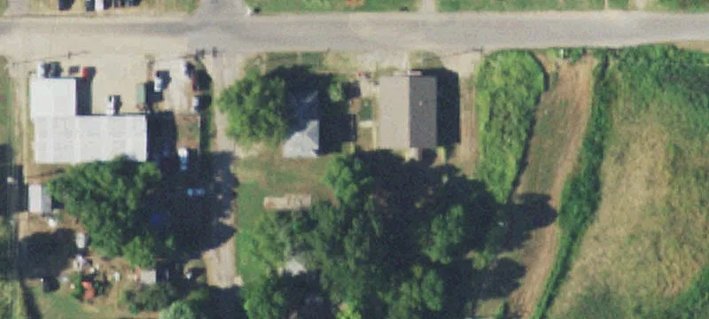 202 Caddo St